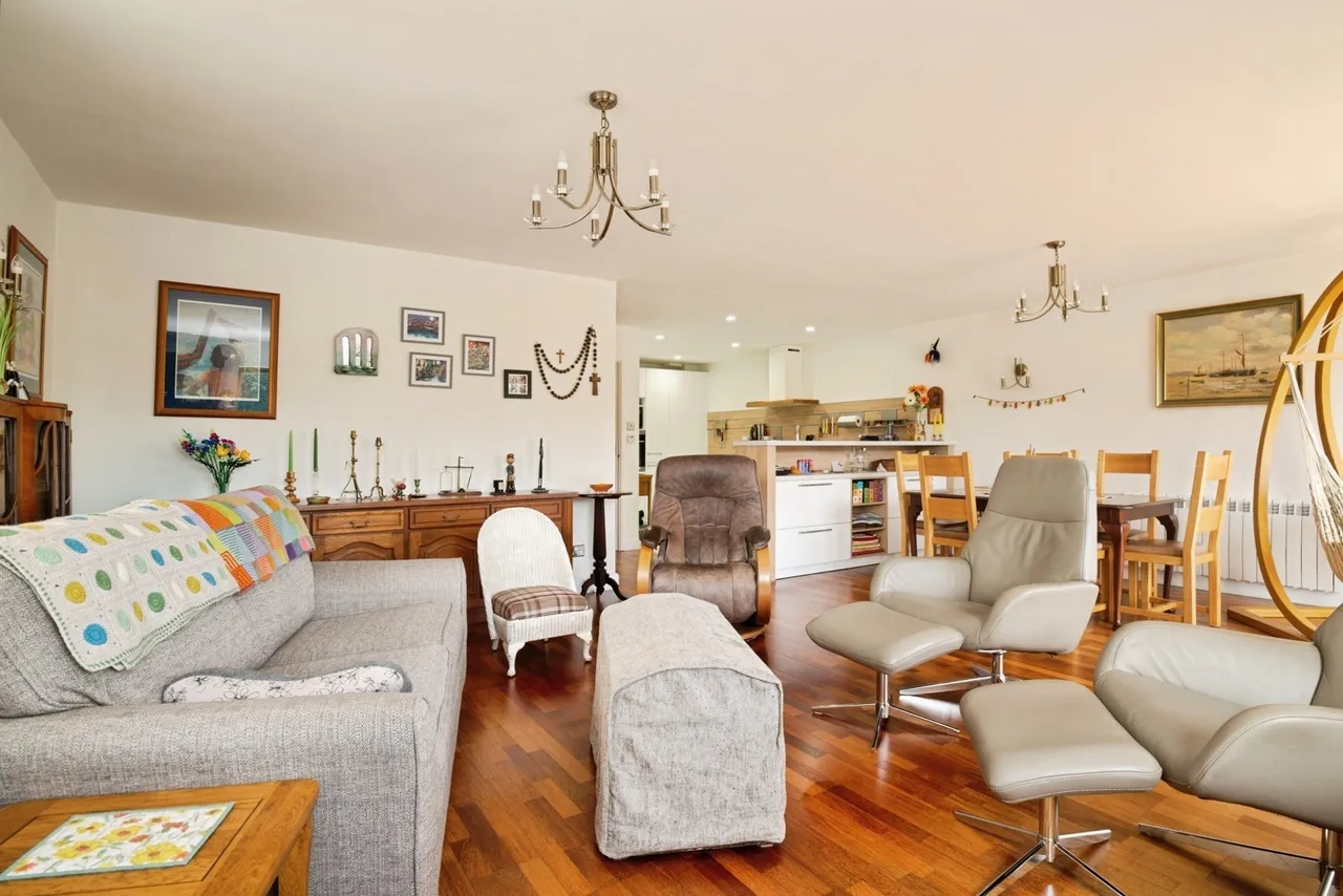 Henke Court, Cardiff, CF10, photo 9