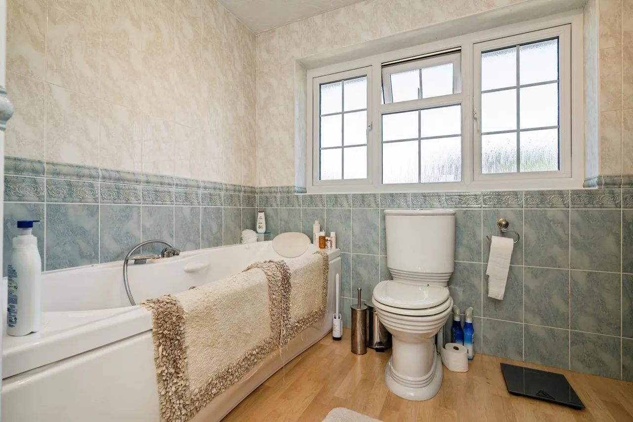 Peartree Avenue, Martham, Great Yarmouth, Norfolk, NR29, photo 5