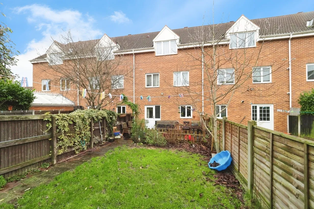 Oak Court, Balby, Doncaster, South Yorkshire, DN4, photo 17
