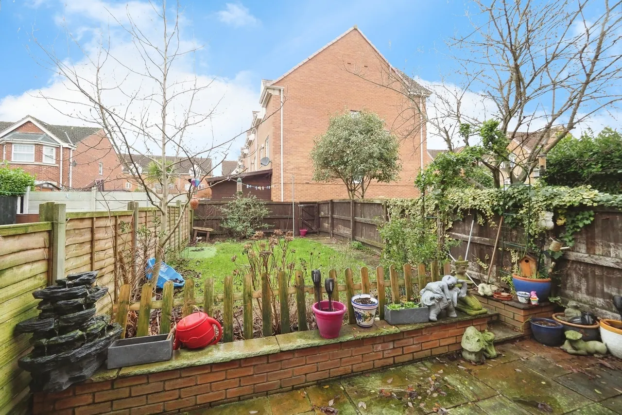 Oak Court, Balby, Doncaster, South Yorkshire, DN4, photo 18