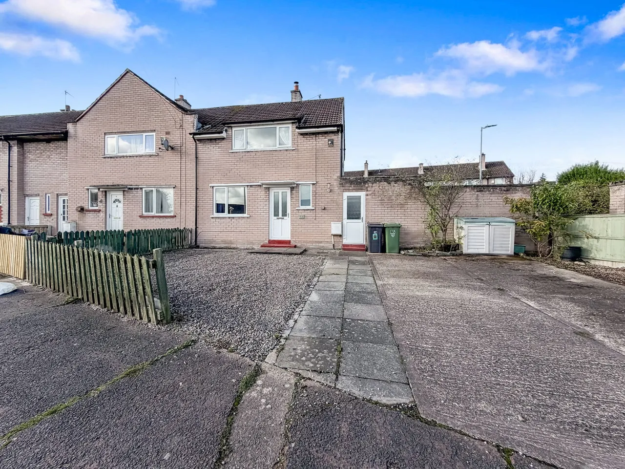 2 bed house for sale, Linden Terrace, Carlisle, CA1