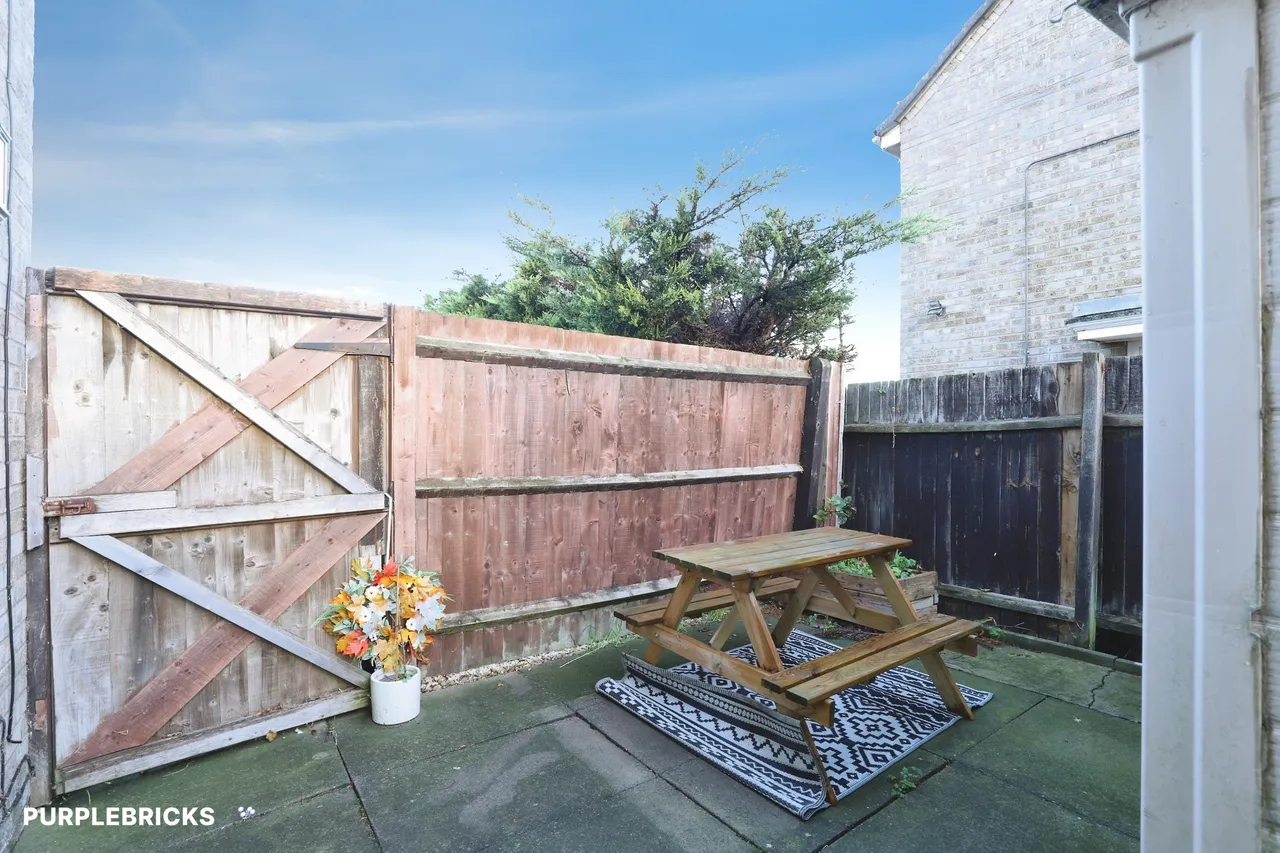 Alma Park Close, Grantham, NG31, photo 12