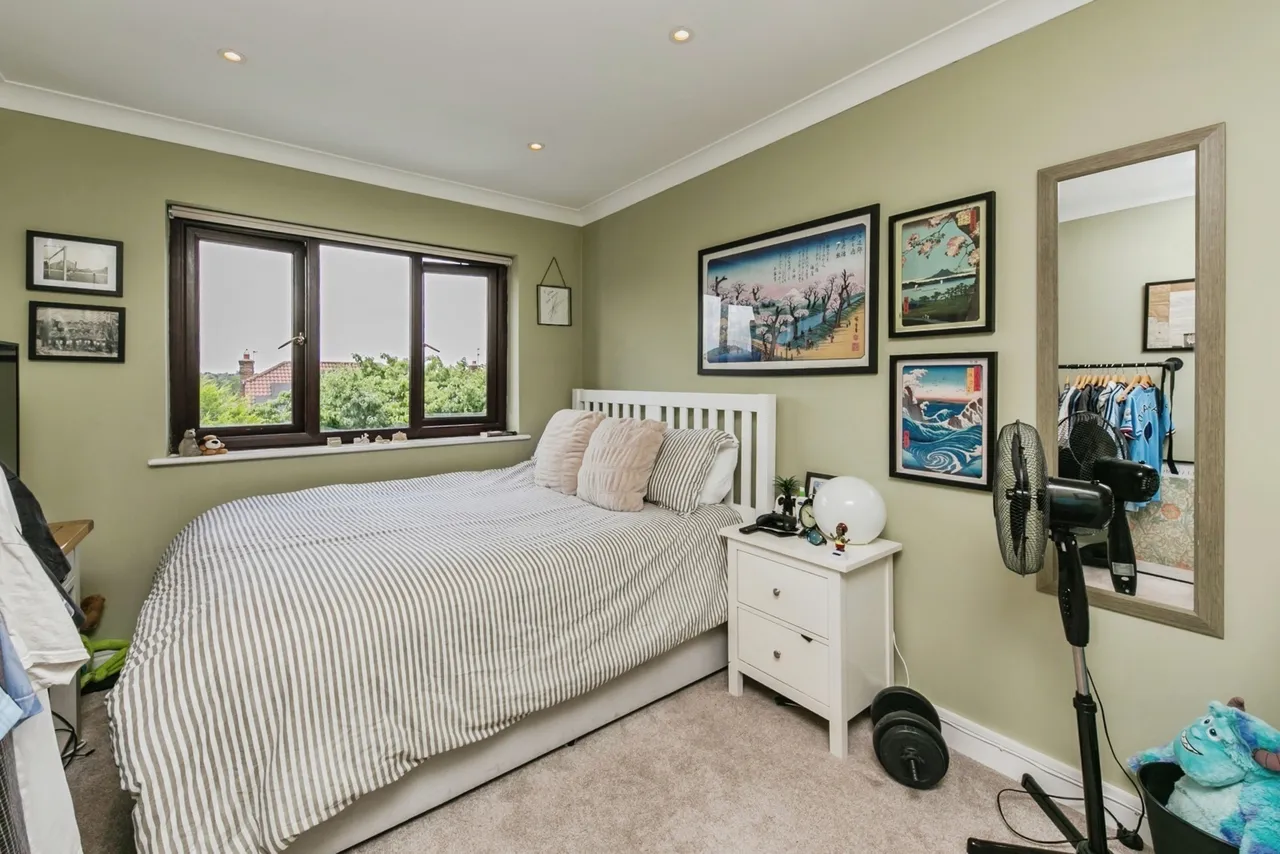 Freshfield Drive, Macclesfield, Cheshire, SK10, photo 11