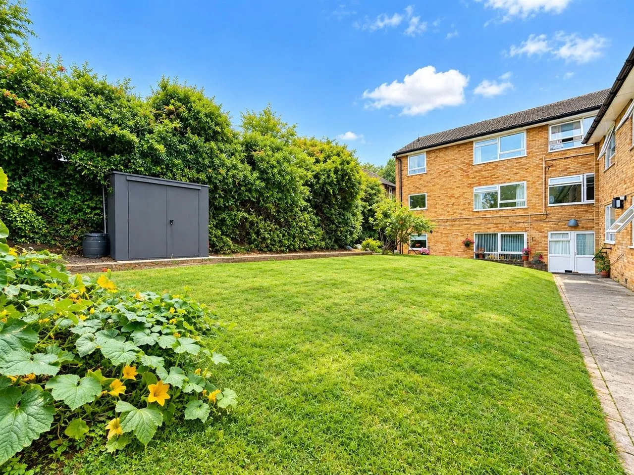 Avenue Road, London N14 4DL, photo 8