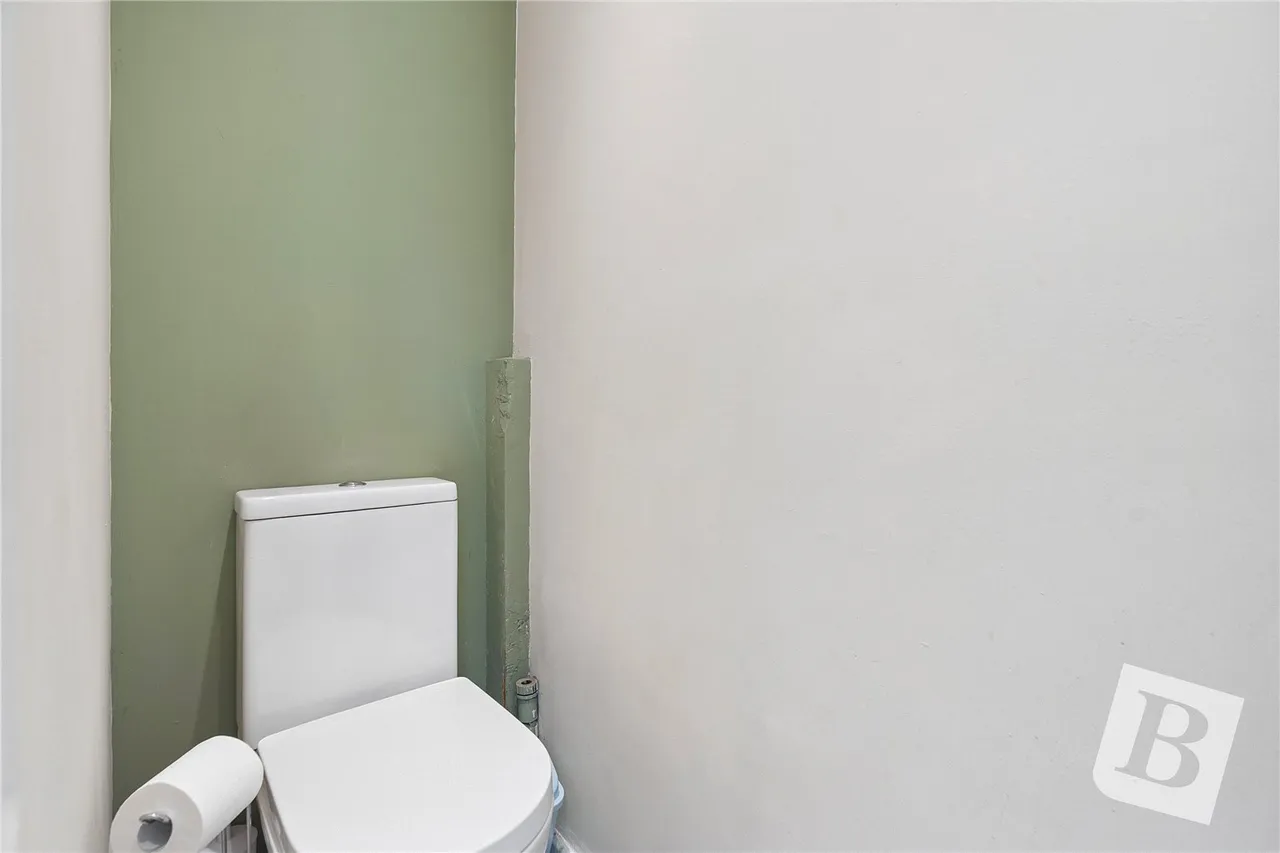 Mill Park Avenue, Hornchurch, RM12, photo 18