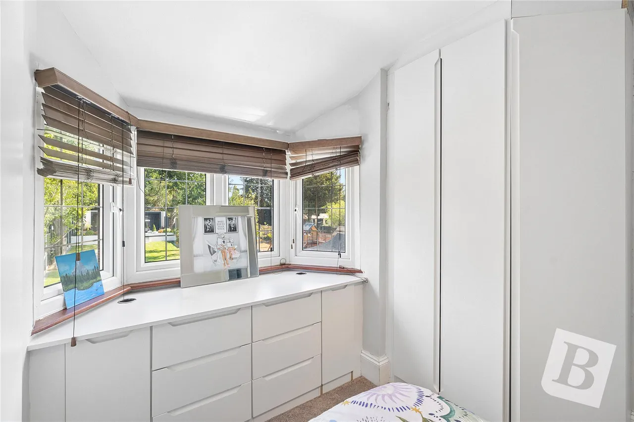 Mill Park Avenue, Hornchurch, RM12, photo 12