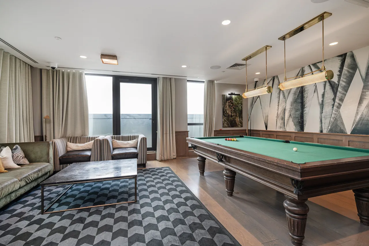 1 bed flat to rent — Flat 2703, Sirocco Tower, LONDON