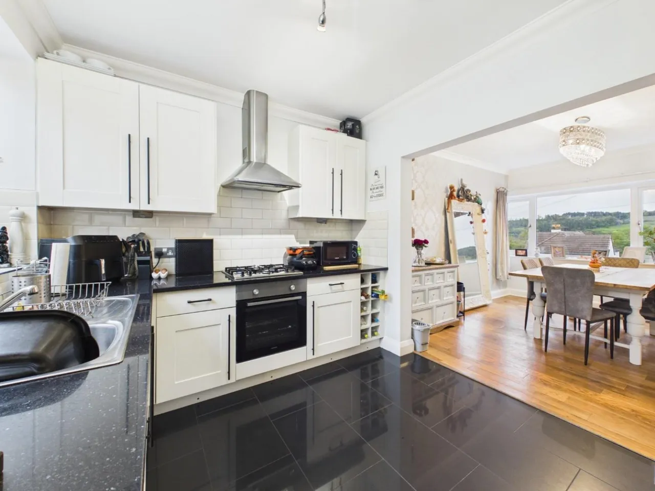 Fairfax Road, Bingley, BD16, photo 6