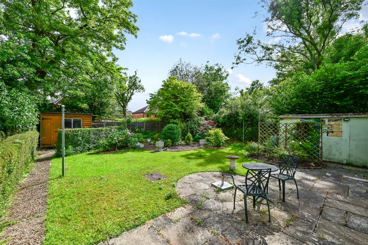 Old Rectory Drive, Ash, Guildford, Surrey, GU12 6EX, photo 12
