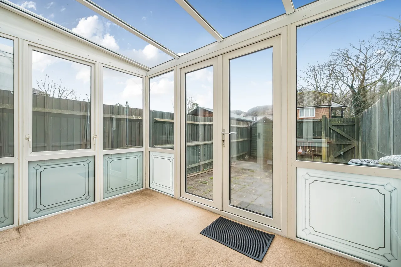 Oakwood Close, Midhurst, GU29, photo 8