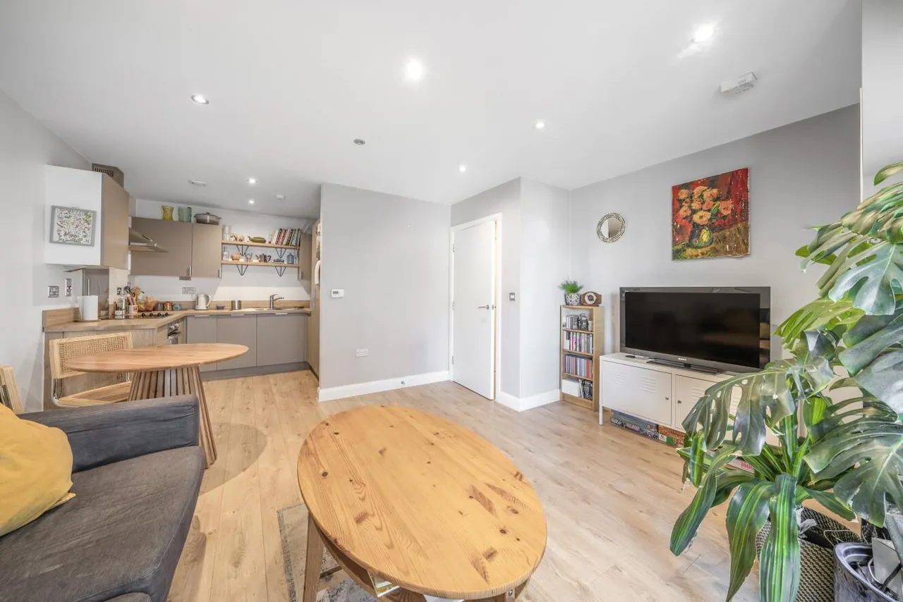 Bournemouth Road, Peckham, London, SE15, photo 6