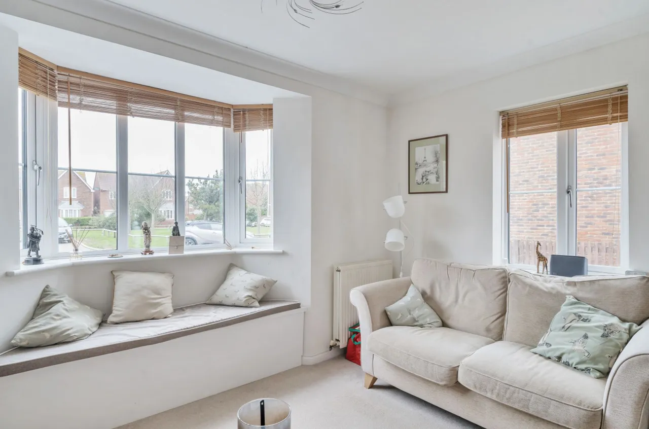 Mere Close, Bracklesham Bay, PO20, photo 2