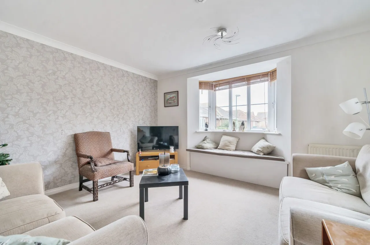 Mere Close, Bracklesham Bay, PO20, photo 3