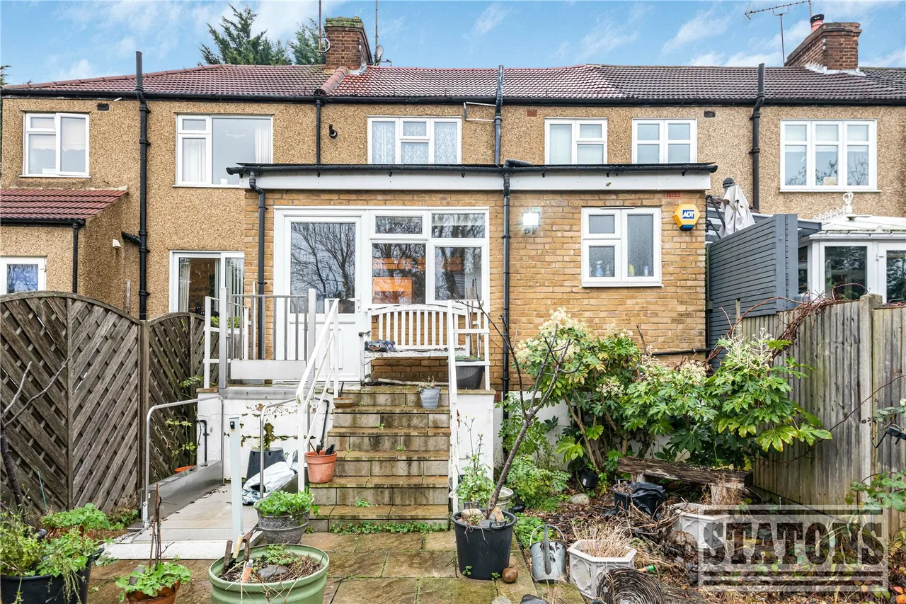 Blakeney Close, Whetstone, London, N20 9LH, photo 10