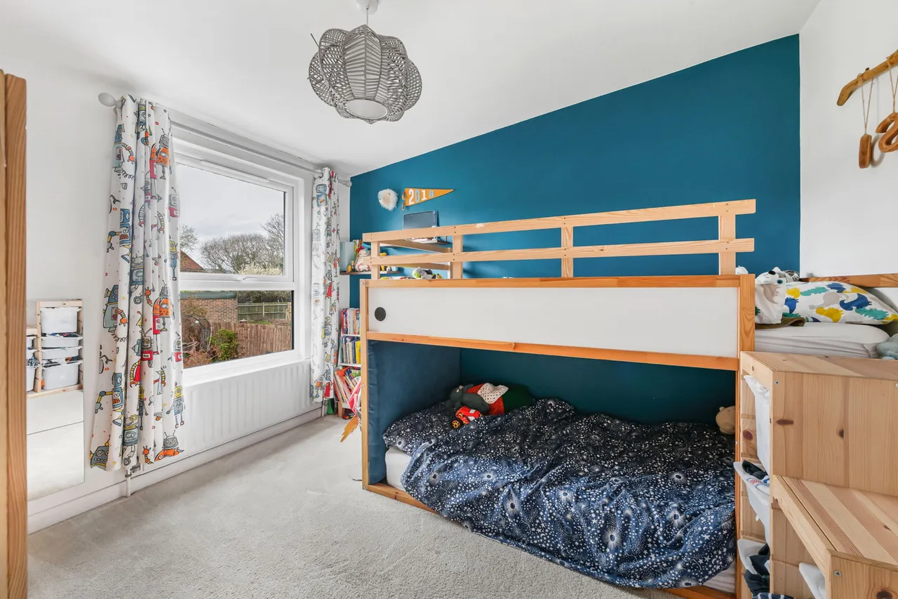Park Avenue, Edenbridge, TN8, photo 17