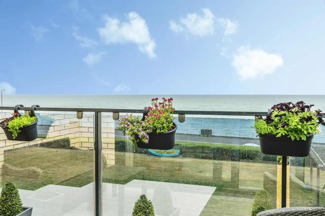 Claremont Road, Seaford, BN25, photo 16