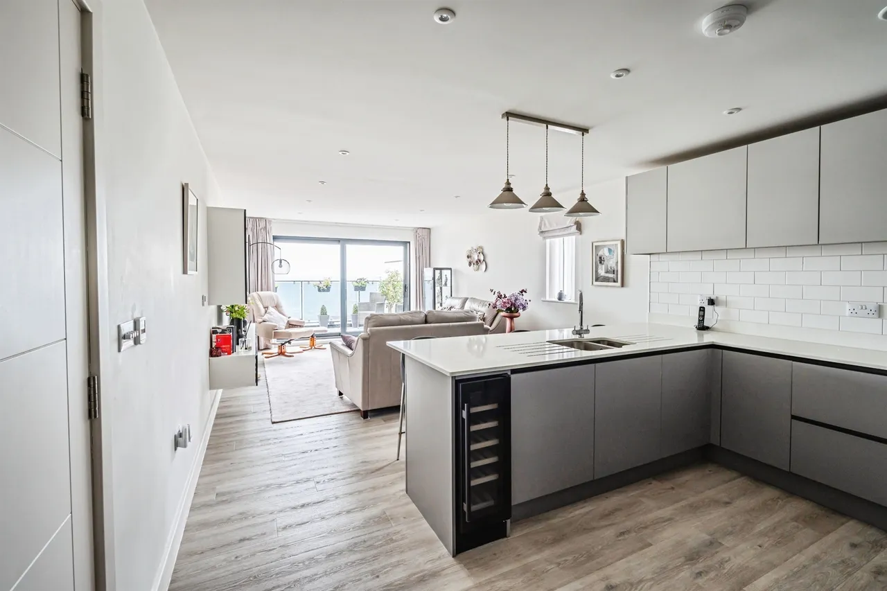 Claremont Road, Seaford, BN25, photo 3