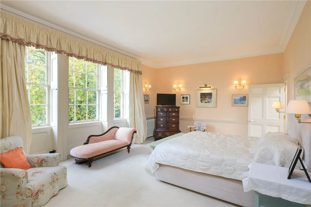 Queens Parade, BA1, photo 14