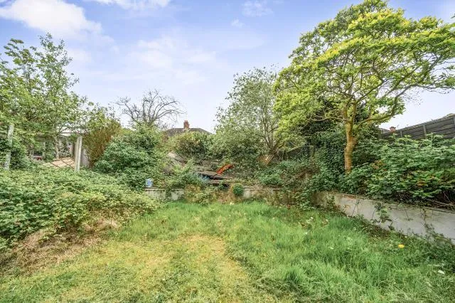 Colindeep Gardens, London, NW4, photo 21