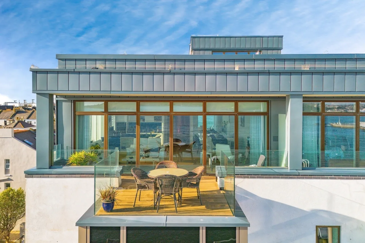 Hoe Road, Plymouth, PL1, photo 5