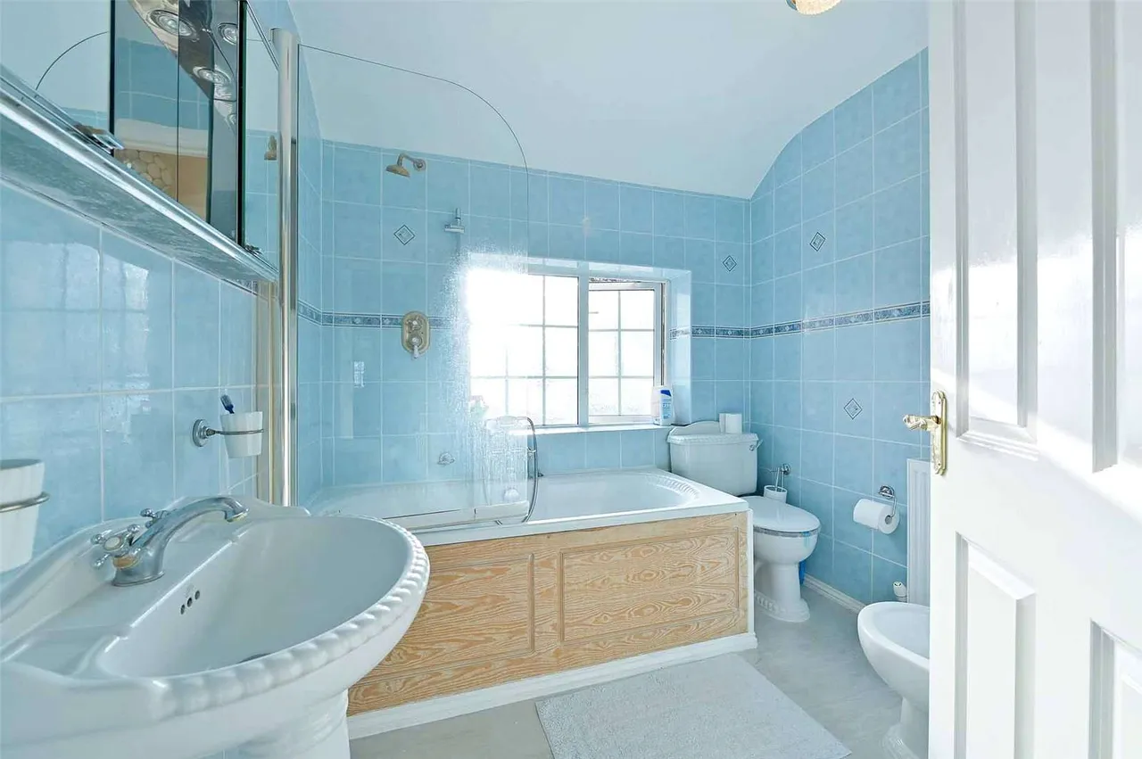 York Road, Windsor, SL4, photo 17
