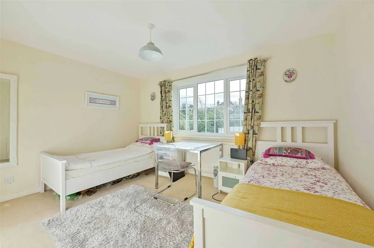 York Road, Windsor, SL4, photo 10