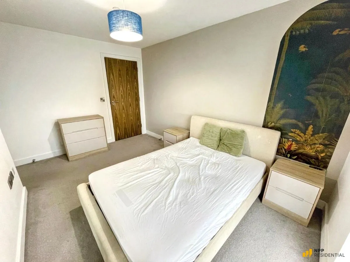 Ordsall Lane, Salford, Lancashire, M5 4XQ, photo 8