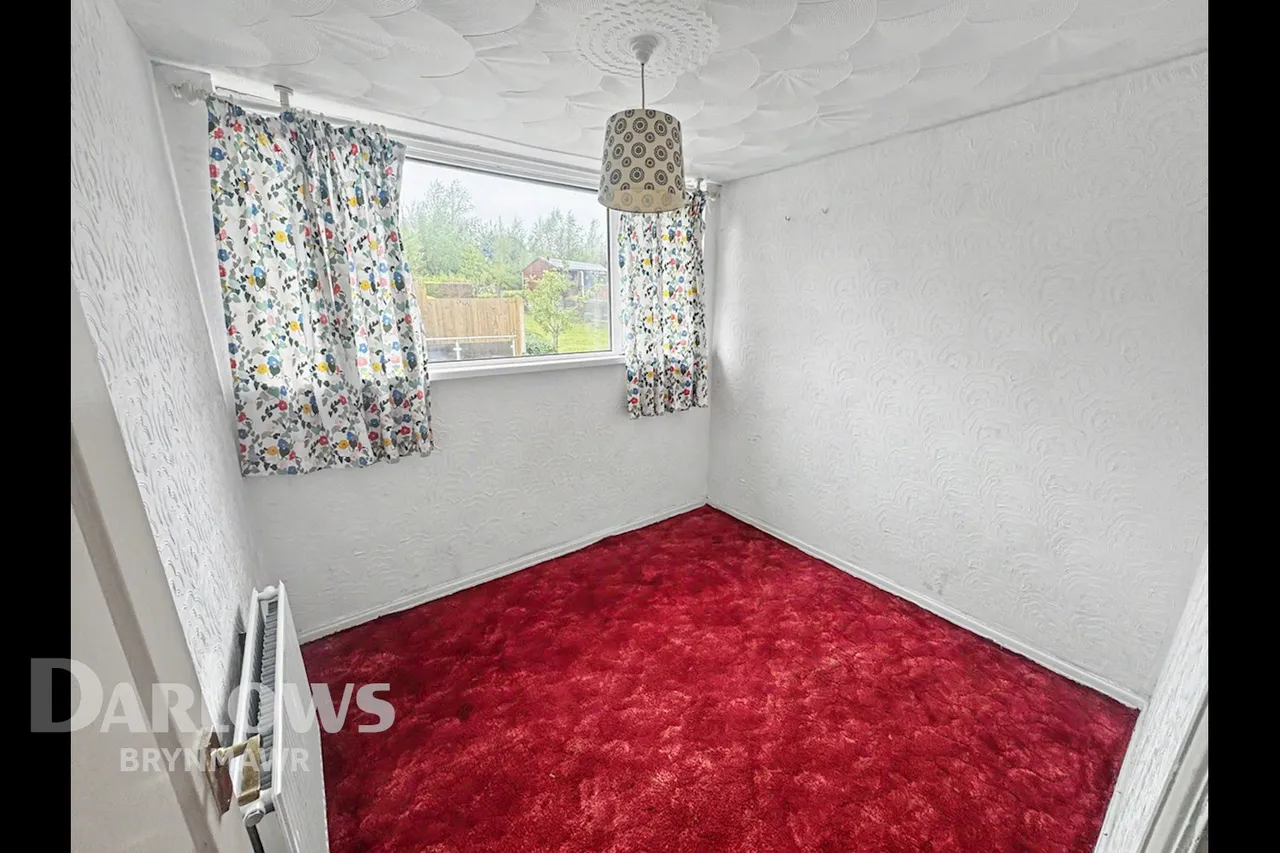 Station Road, Tredegar, photo 17