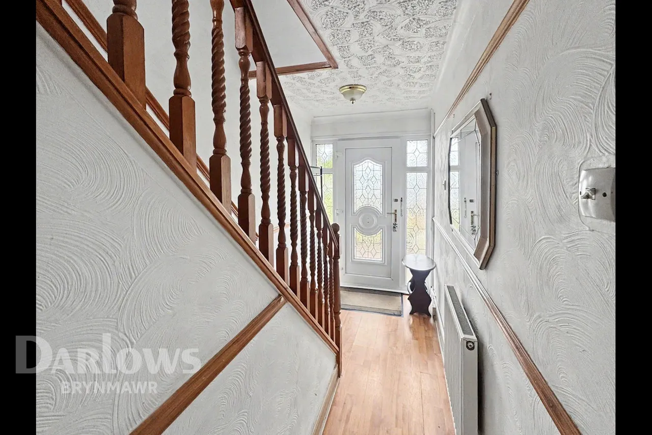 Station Road, Tredegar, photo 3