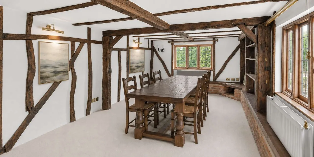 Park Road, Little Easton, Dunmow, Essex, CM6 2JH, photo 6