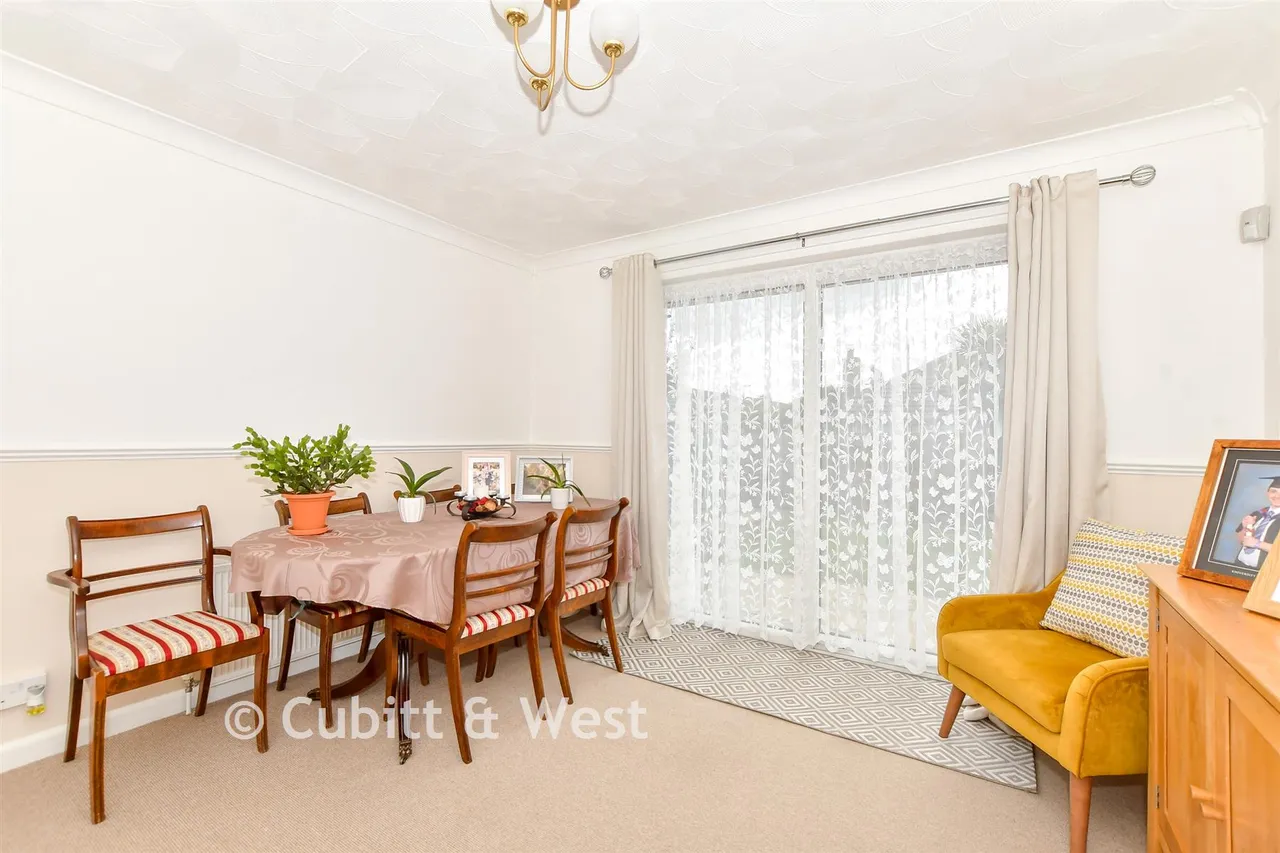 Southleigh Road, Emsworth, PO10, photo 7