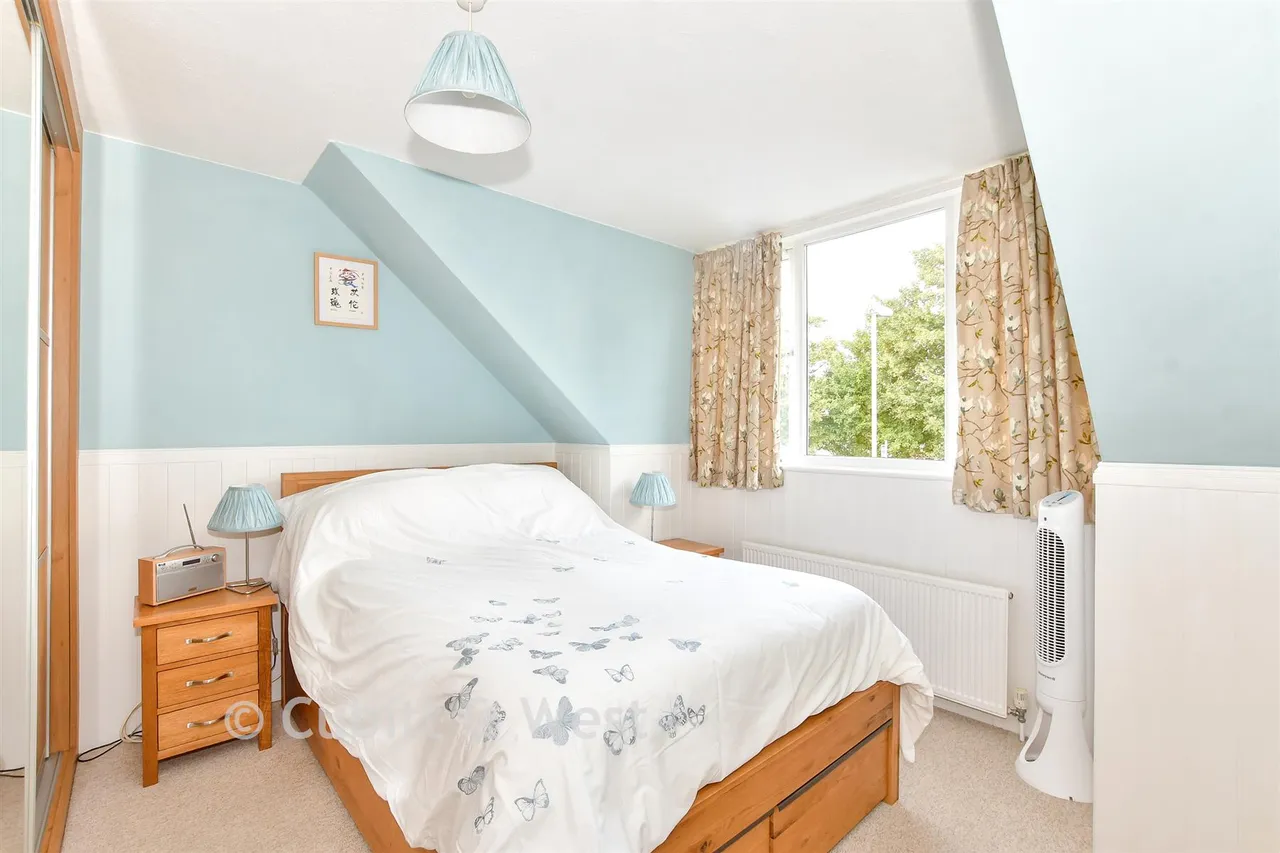 Southleigh Road, Emsworth, PO10, photo 9