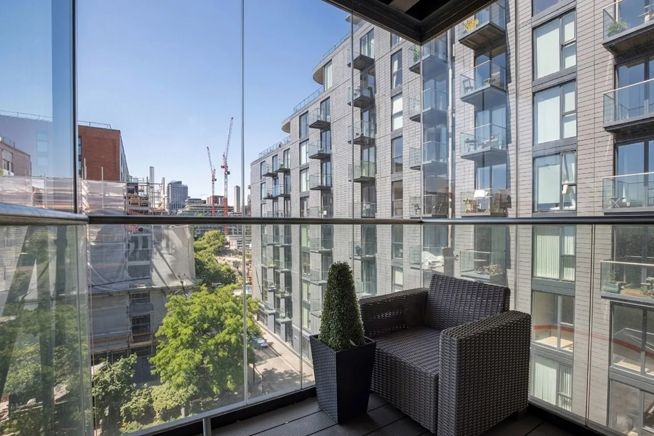 Cobblestone Square, Wapping Lane, Wapping, London, E1W, photo 11