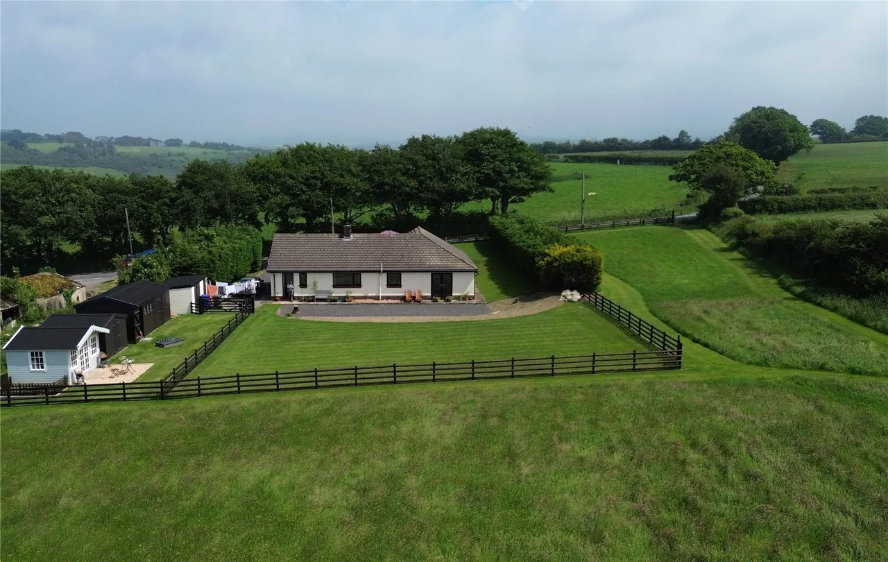 Llanrhystud, SY23, photo 32