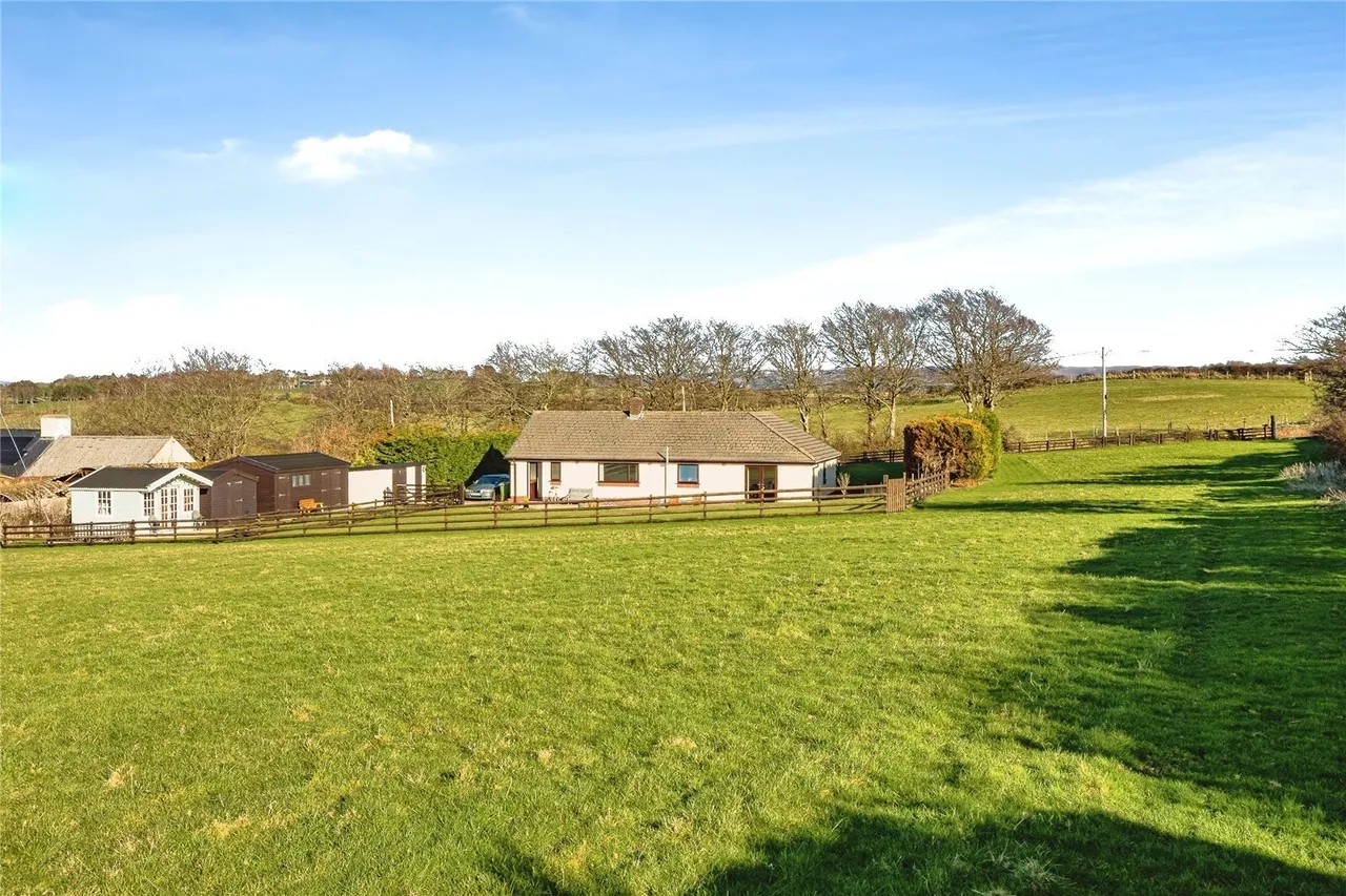 Llanrhystud, SY23, photo 27