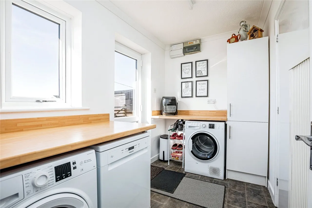 Llanrhystud, SY23, photo 12