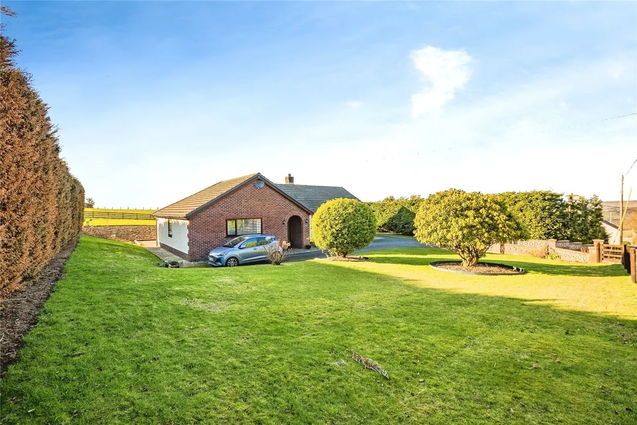 Llanrhystud, SY23, photo 5