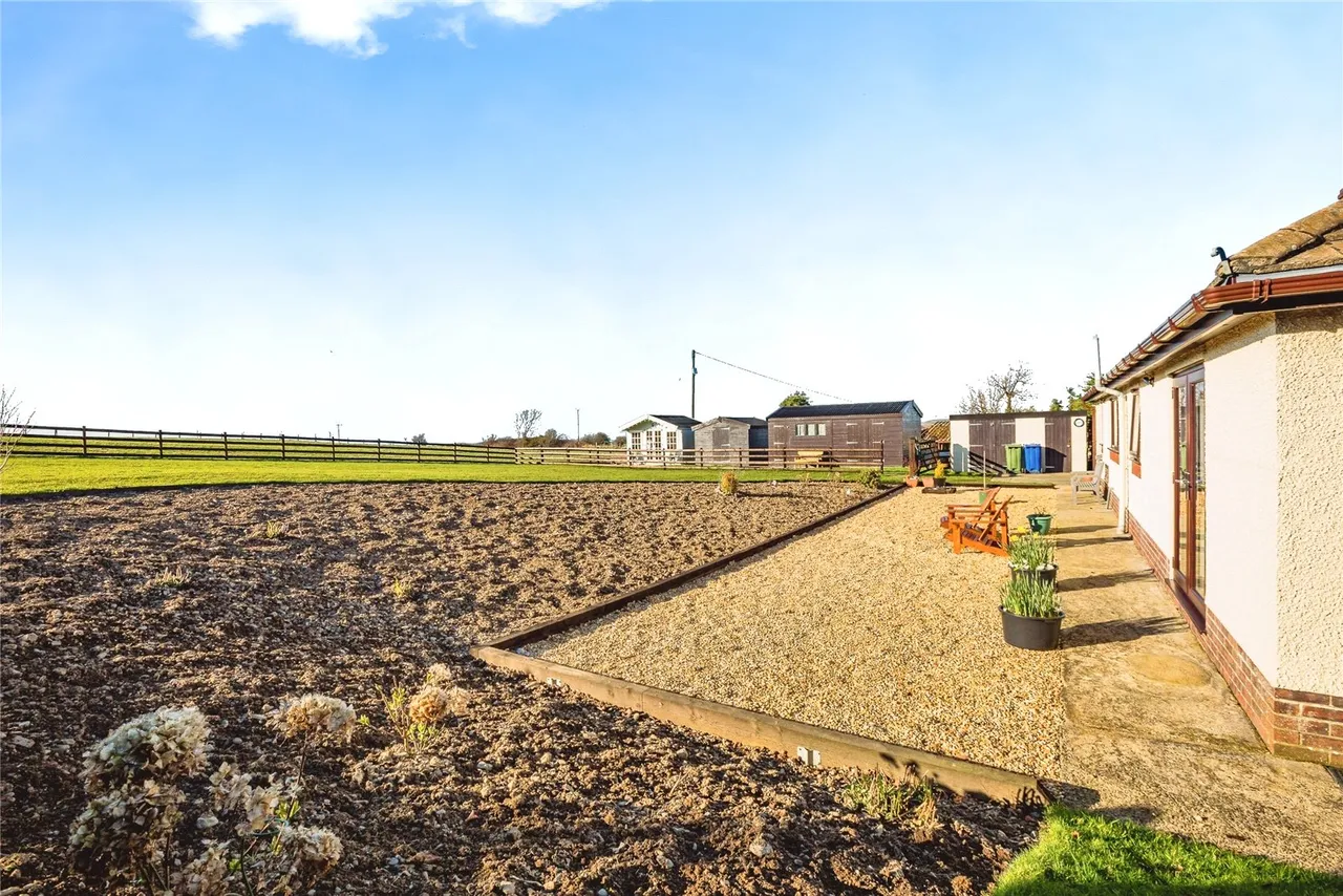 Llanrhystud, SY23, photo 22