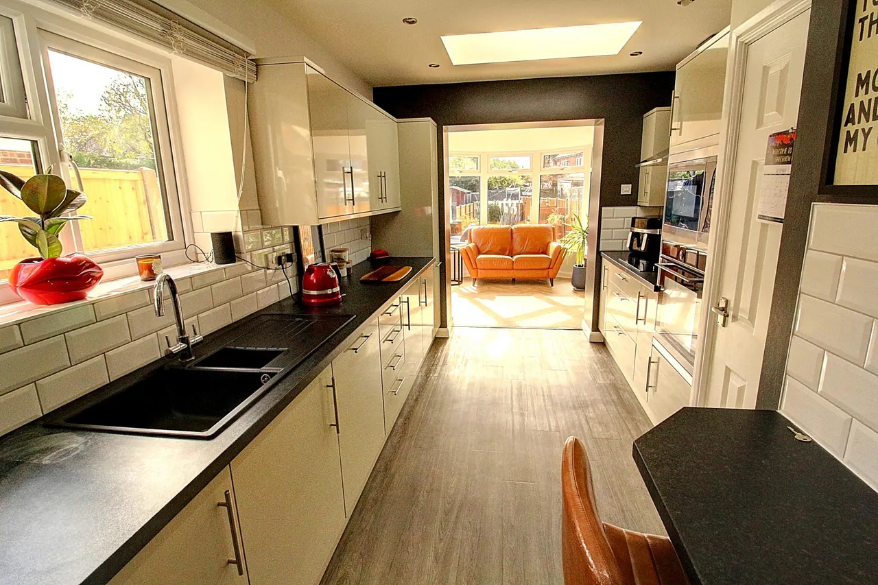 Newstead Avenue, Burbage, LE10, photo 6