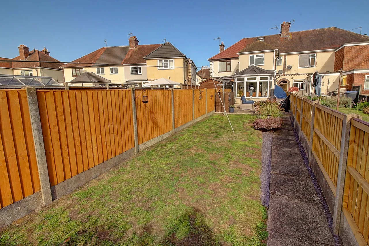 Newstead Avenue, Burbage, LE10, photo 17