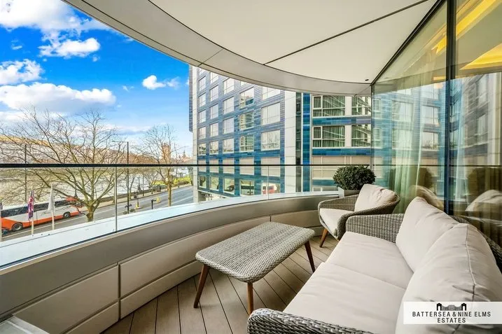 Albert Embankment, SE1, photo 2