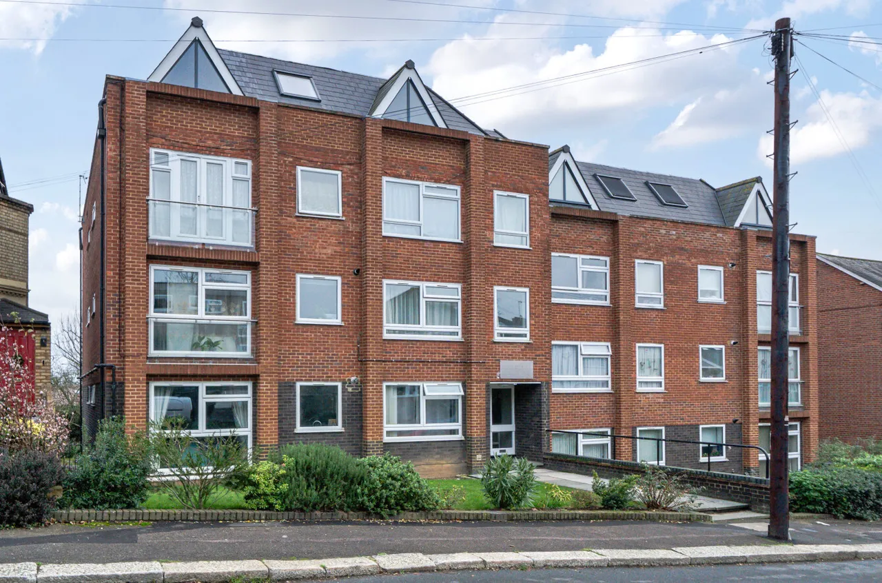 Hadleyvale Court, 114 Hadley Road, Barnet, Hertfordshire, EN5 5QY, photo 11