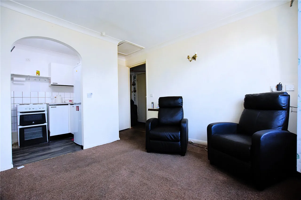 Mayday Road, Thornton Heath, CR7, photo 5