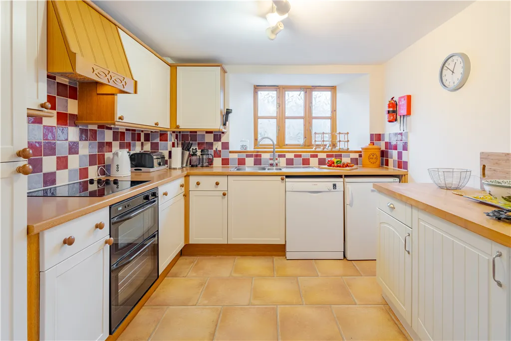Cromer Road, Roughton, photo 8