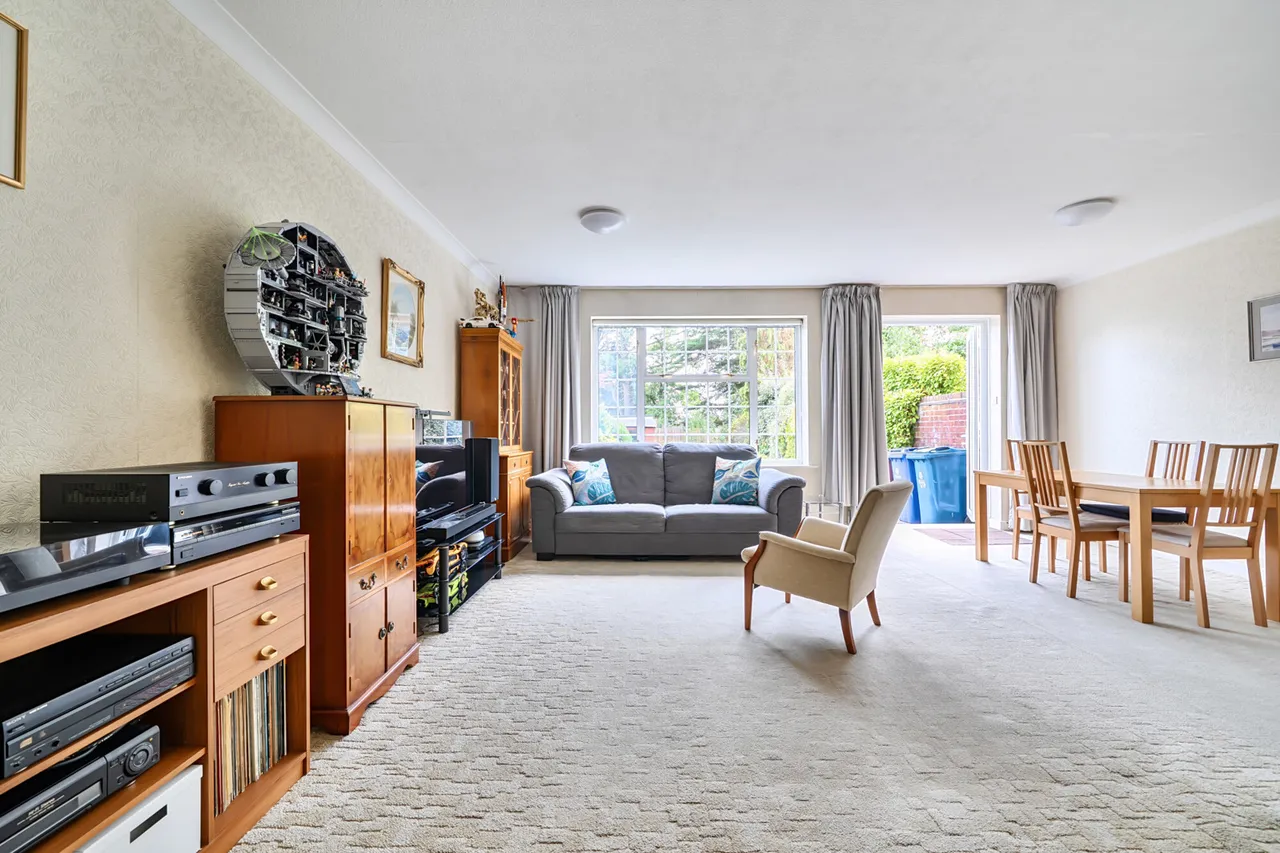 Gilbert Road, Pinner, HA5, photo 16