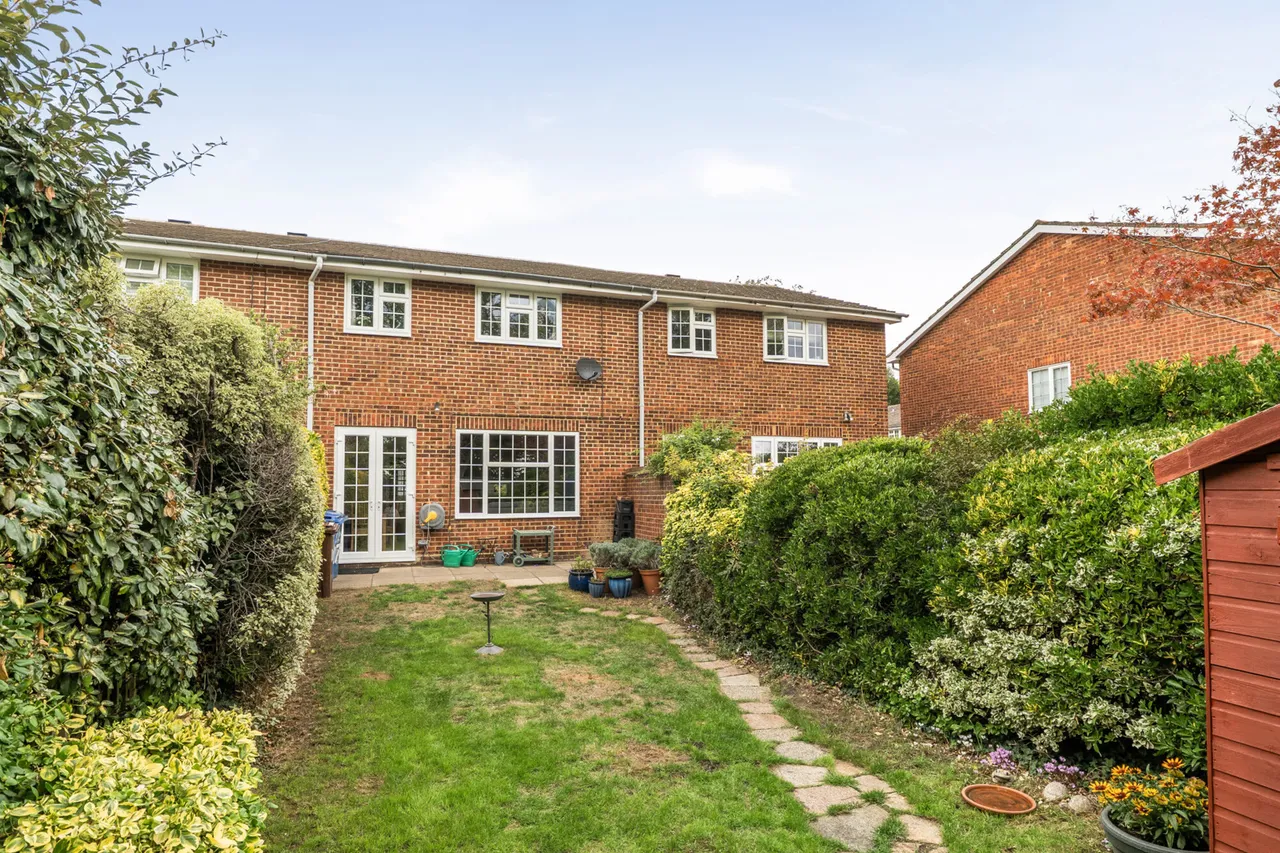 Gilbert Road, Pinner, HA5, photo 13