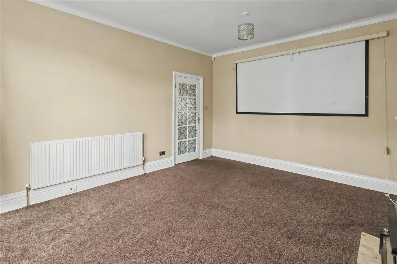 Marlborough Road, Beeston, NG9, photo 4