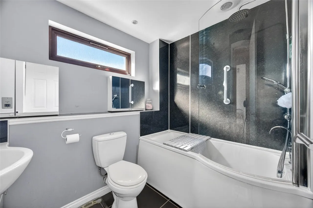 Sanderling Court, Newtonhill, AB39, photo 15