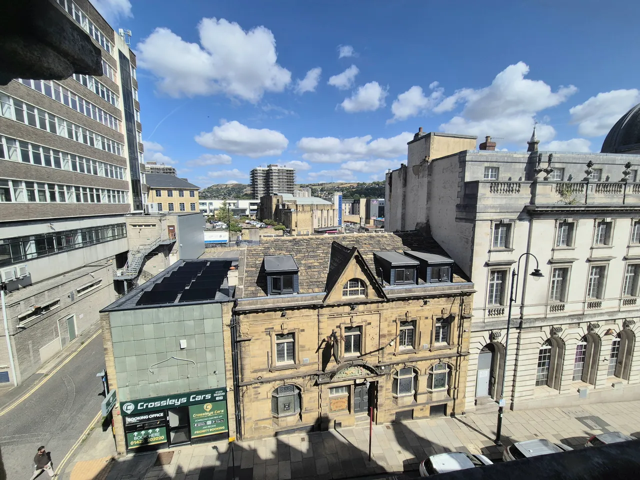Crown Street, HALIFAX, photo 4