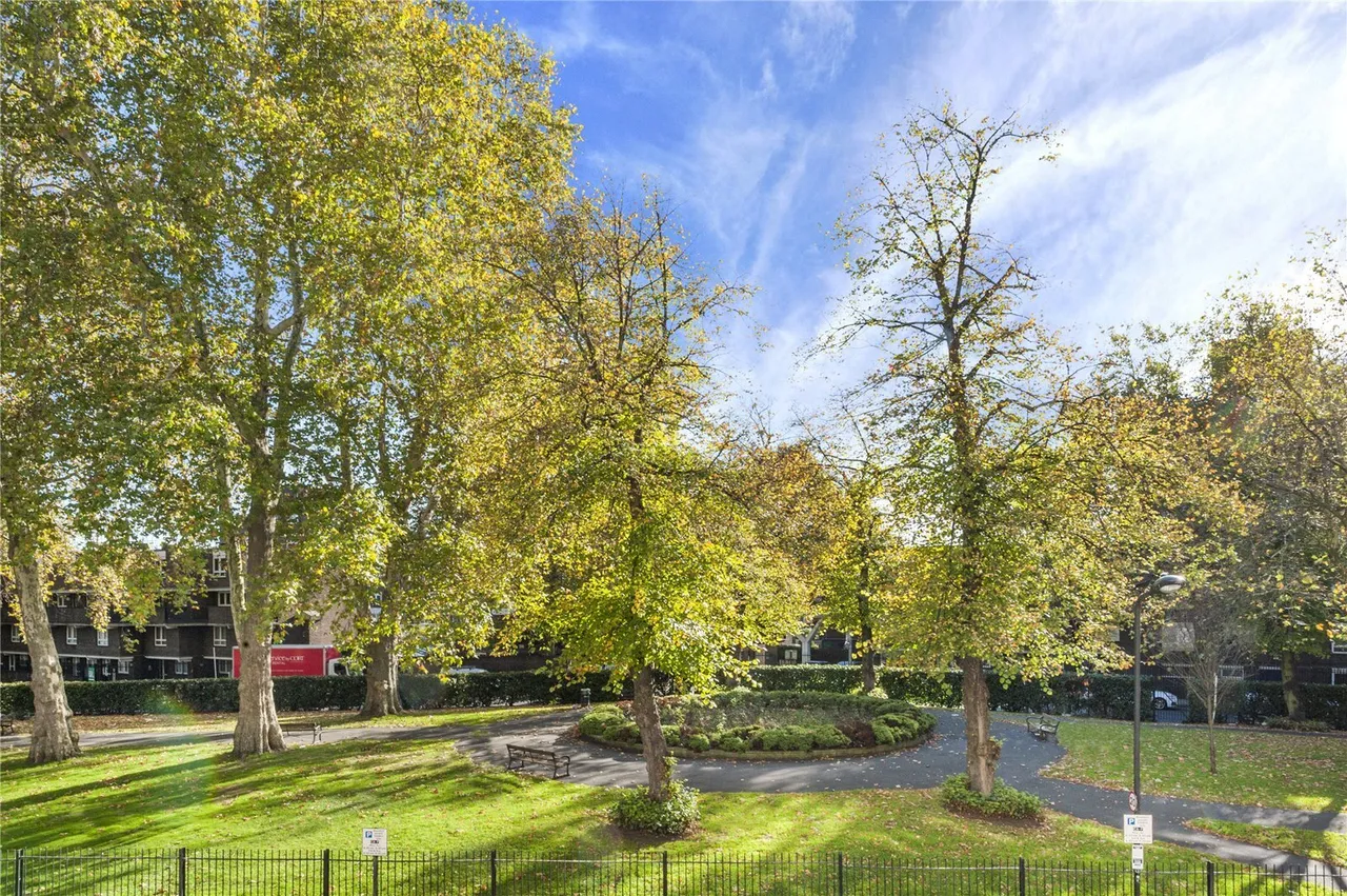 Oakley Square, Camden, NW1, photo 12